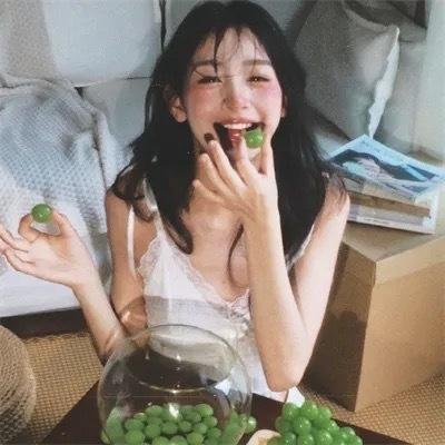 伊甸园海报
