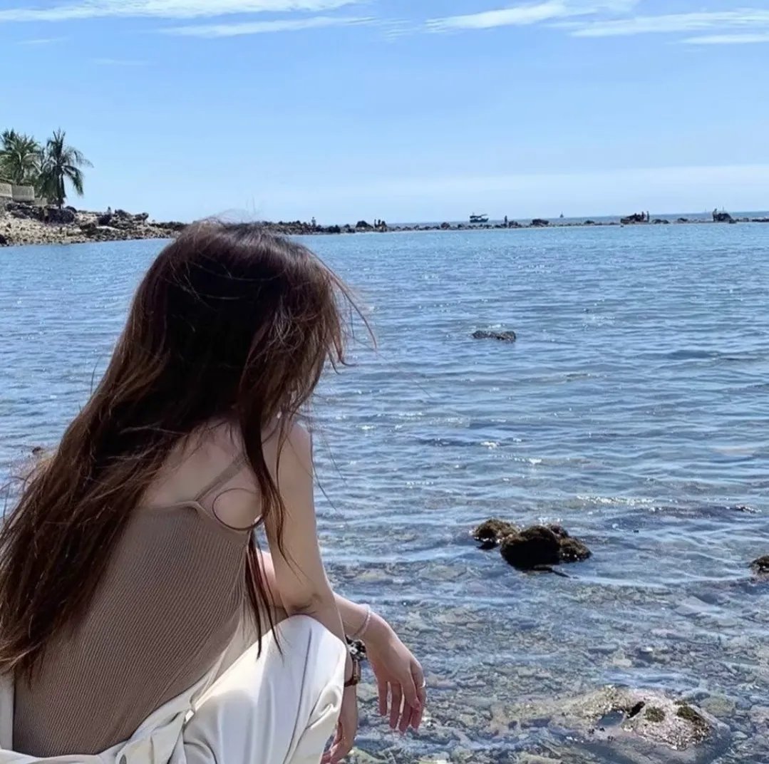 保真度海报